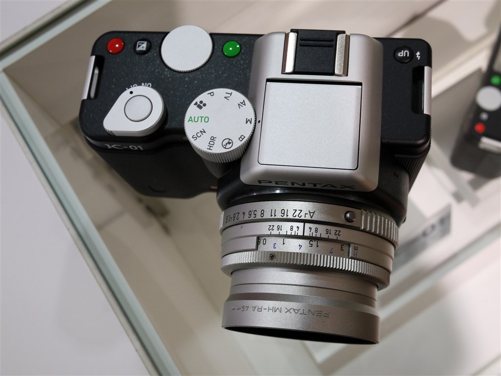 聞いてみたい質問』 ペンタックス PENTAX K-01 レンズキット の