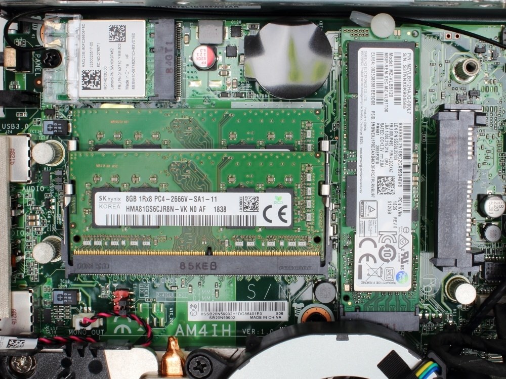 昨日届きました、順番を教えてください』 Lenovo ThinkCentre M715q