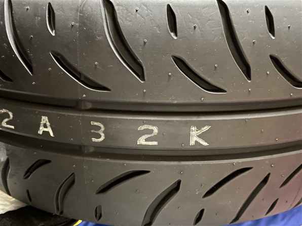 ダンロップ [1本] DIREZZA ZIII 225/45R16 89W 価格比較 - 価格.com