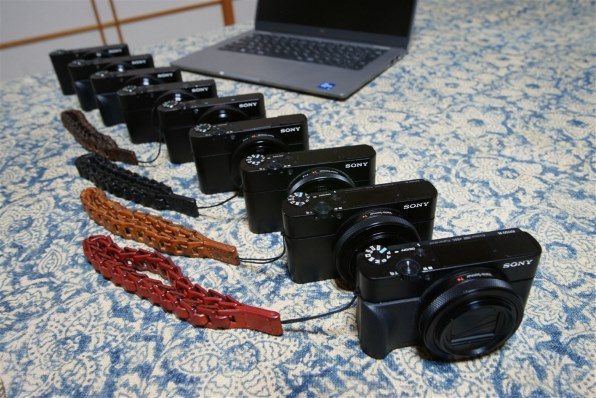 Sony RX100M5A 欧州版 Sony RX100M5A 欧州版 DSC-RX100M5A コンパクト