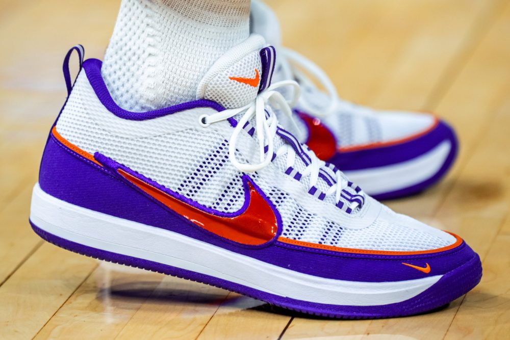 デビュー】Nike Book 2 | bbkicks-news