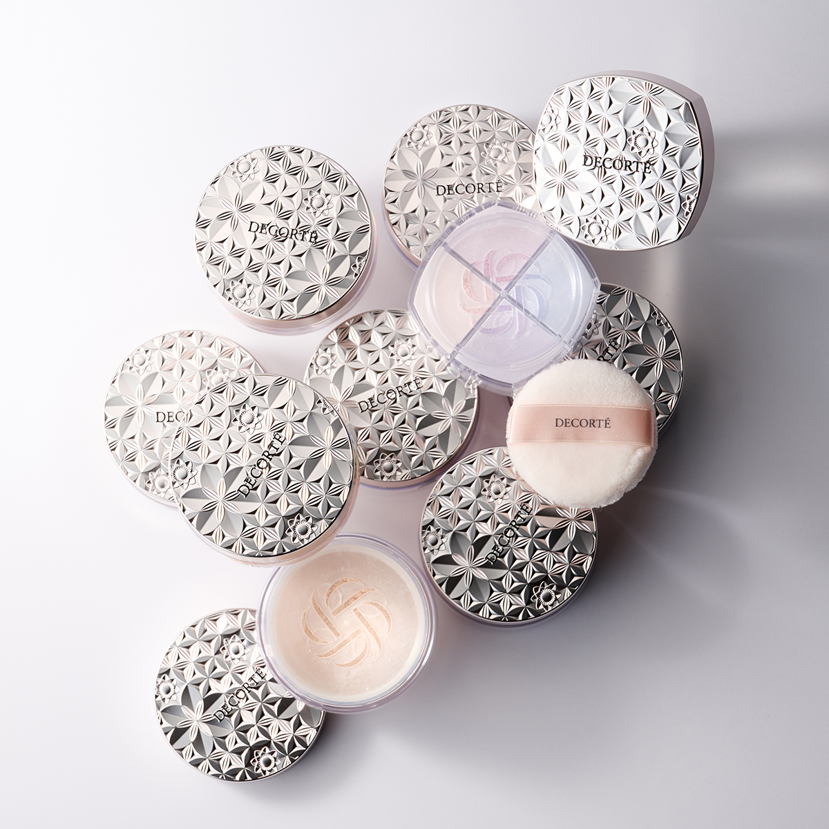 コスメデコルテ ルース パウダー】全9色を徹底比較！ブランド担当者に