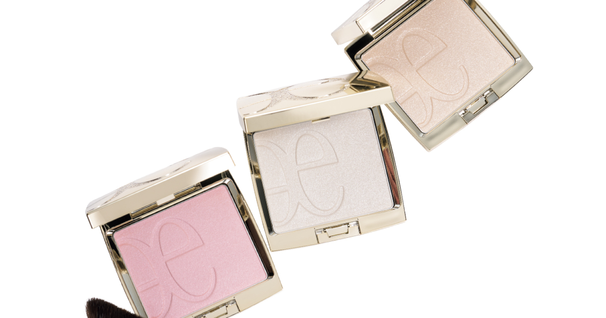 エレガンス新作】光を操るフェイスパウダーでパッと華やぐツヤ肌へ