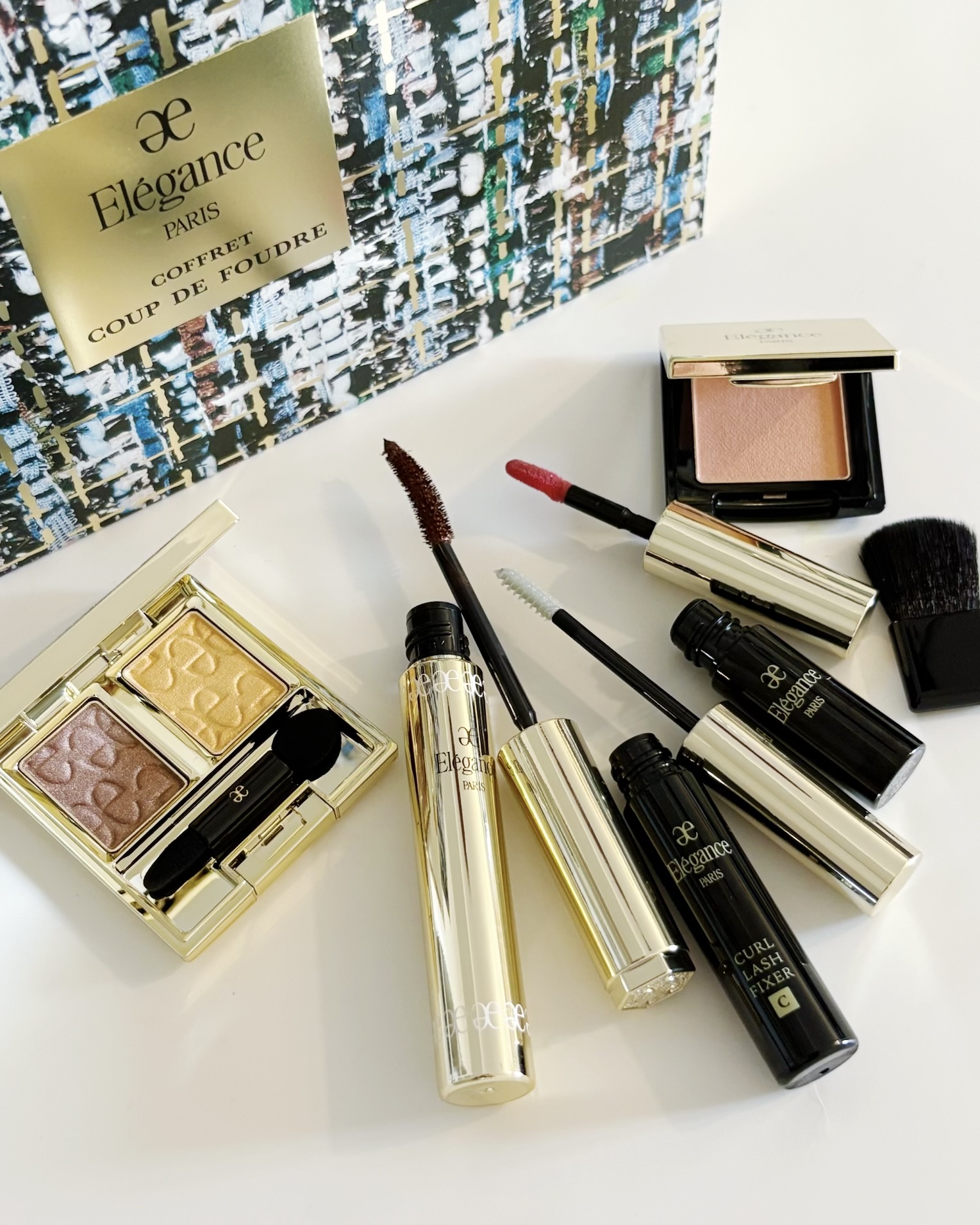 2025クリスマスコフレ】お得すぎて話題騒然！エレガンスの気になる中身