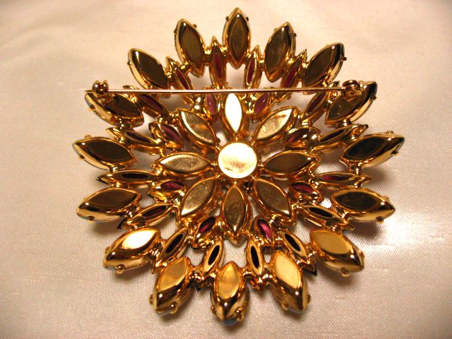 オパールガラスフラワーブローチ(ヴィンテージ) - アンティーク