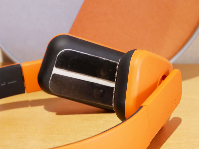 まるでヘッドフォン！コアフィットからEMS美顔器「フェイスプレイヤー