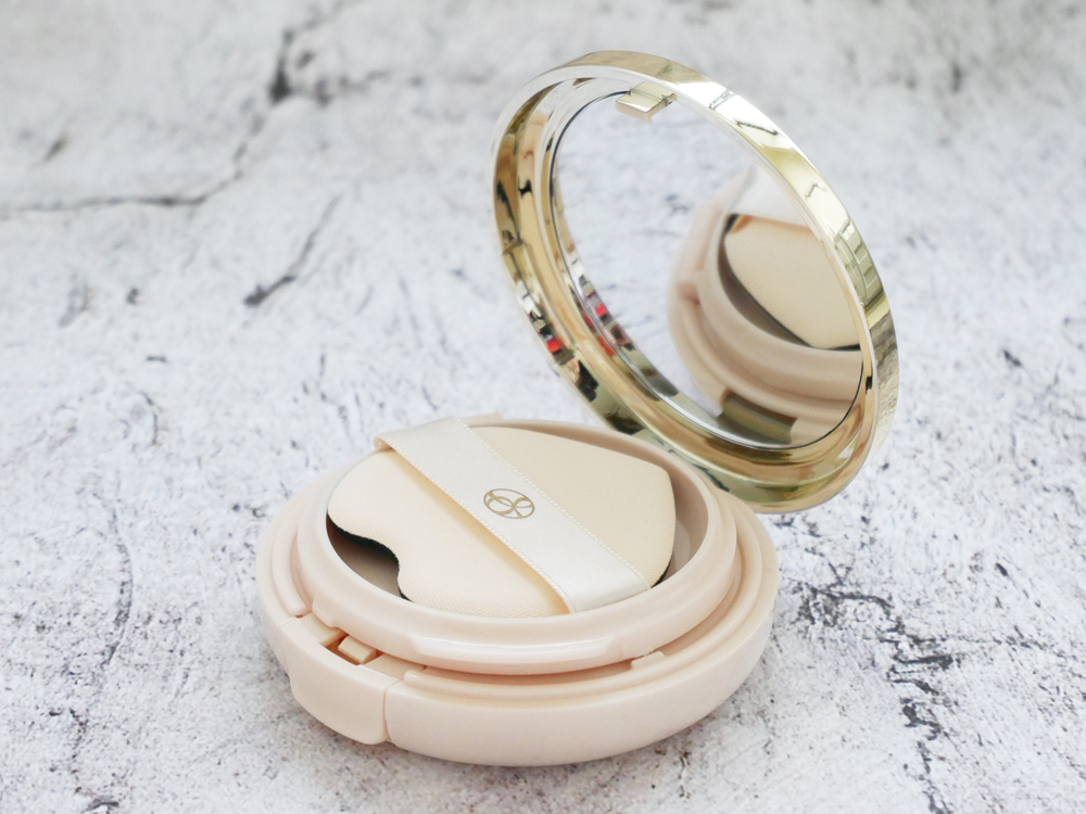 ノエビア最高峰スキンケアシリーズから薬用クッションファンデーション