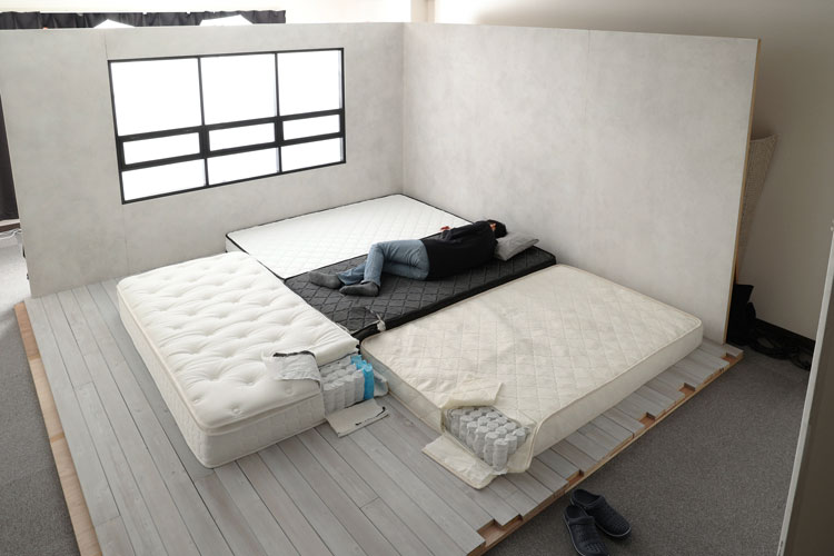 体験レビュー】エマ・敷布団 プレミアムの特徴＆寝心地を徹底解説 | 椚