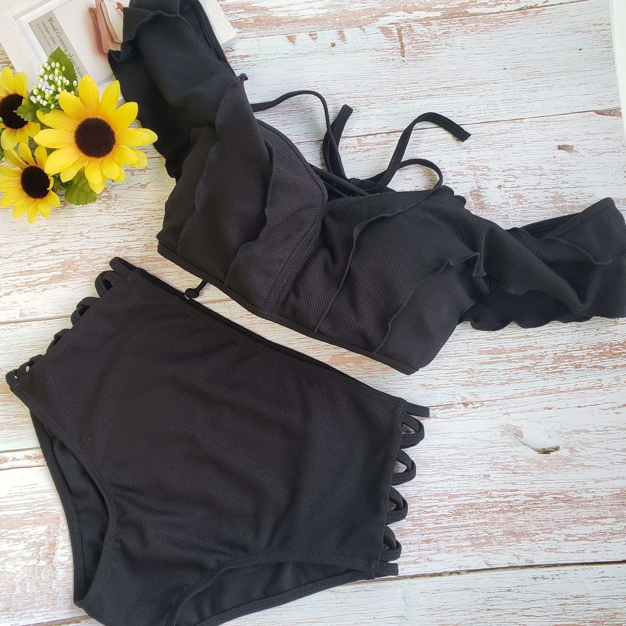 水着】フリルオフショルダービキニ 上下セット – Belletia Paris