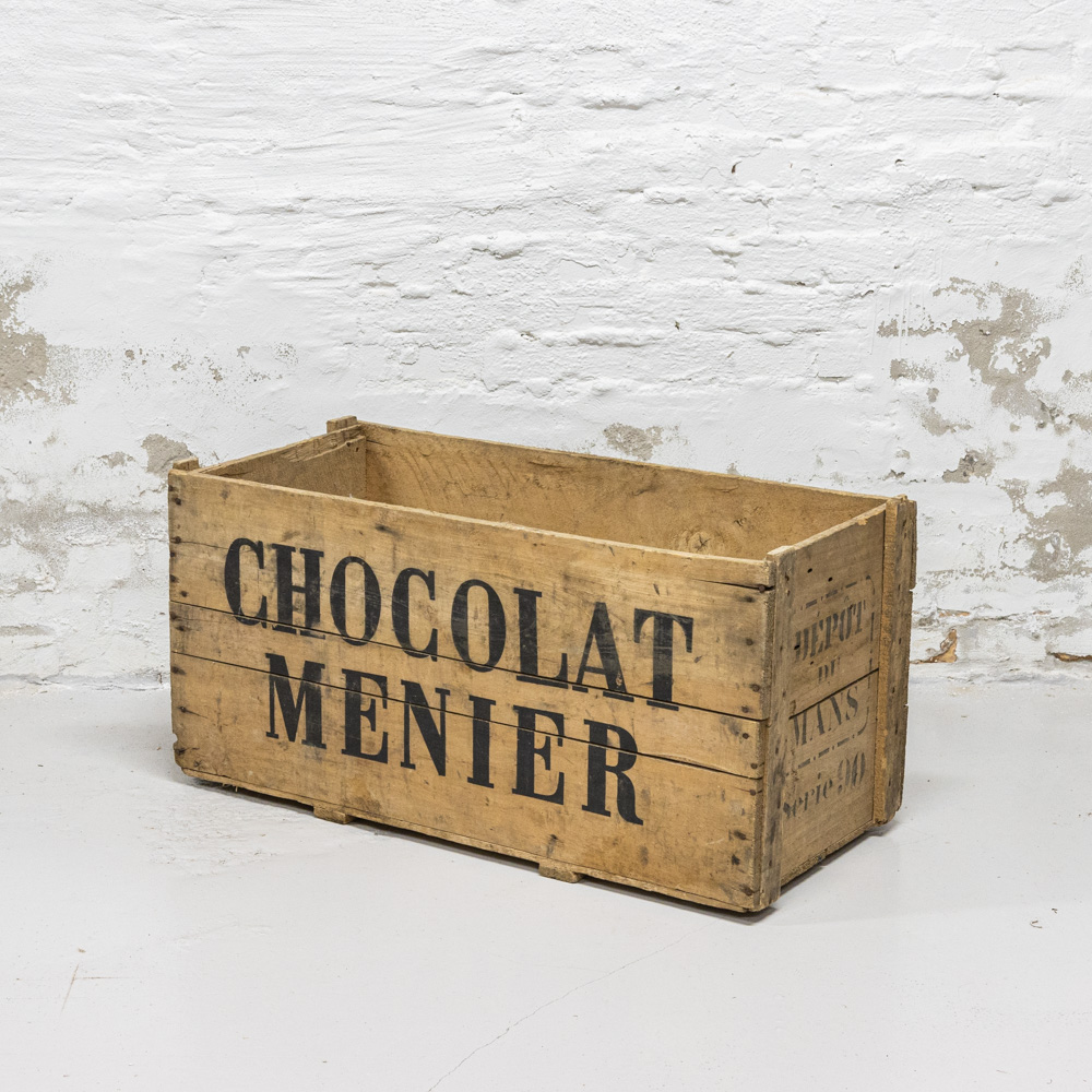 Bellevue Vintageのアンティークショコラメニエ木箱
