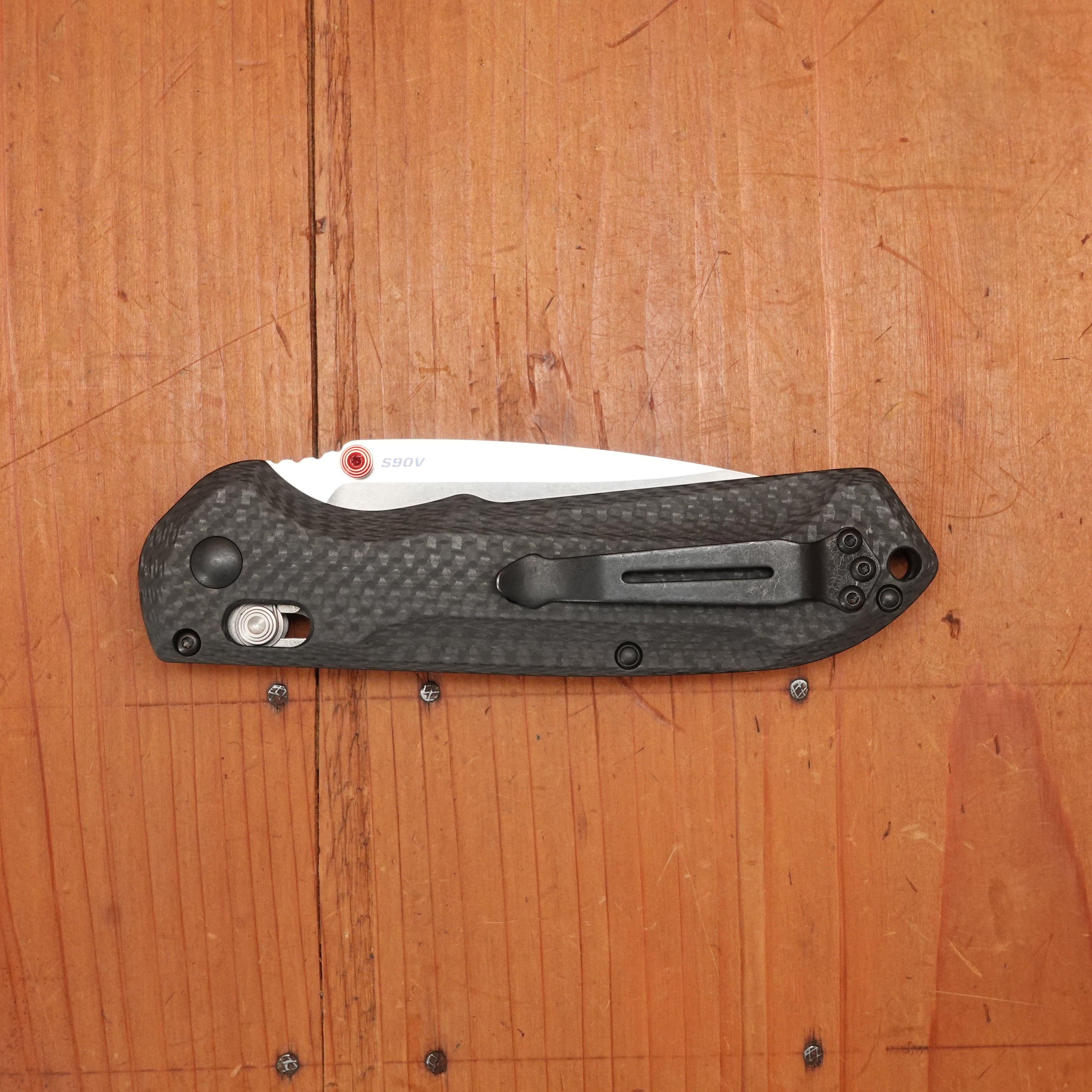 Benchmade 560-03 Freek Drop Point CPM-S90V AXIS Lock Carbon Fiber