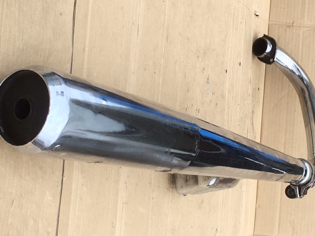 売約済み】SR400/500の純正マフラーが入荷しました。 | バイクパーツの