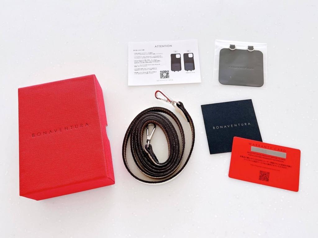 肩掛け・斜め掛け出来る！ボナベンチュラのショルダーストラップの実物