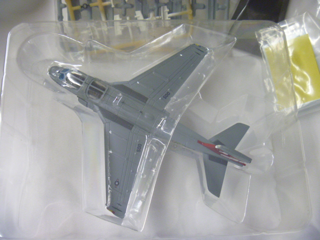 アルジャーノンプロダクト(カフェレオ) 1/144戦闘機 Jウイング Jwings4
