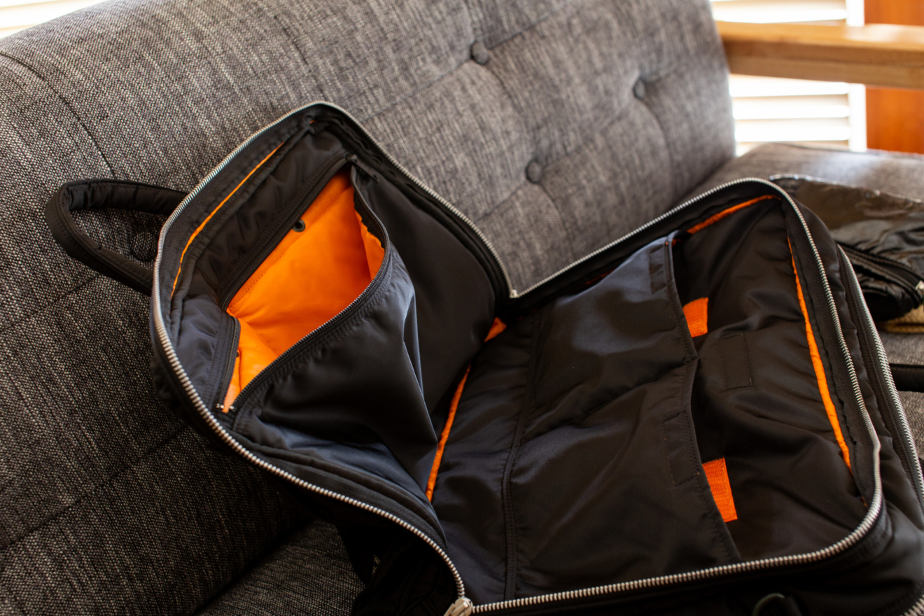 ポーター愛用レビュー｜二層式タンカー3WAYブリーフケース | 僕と写真