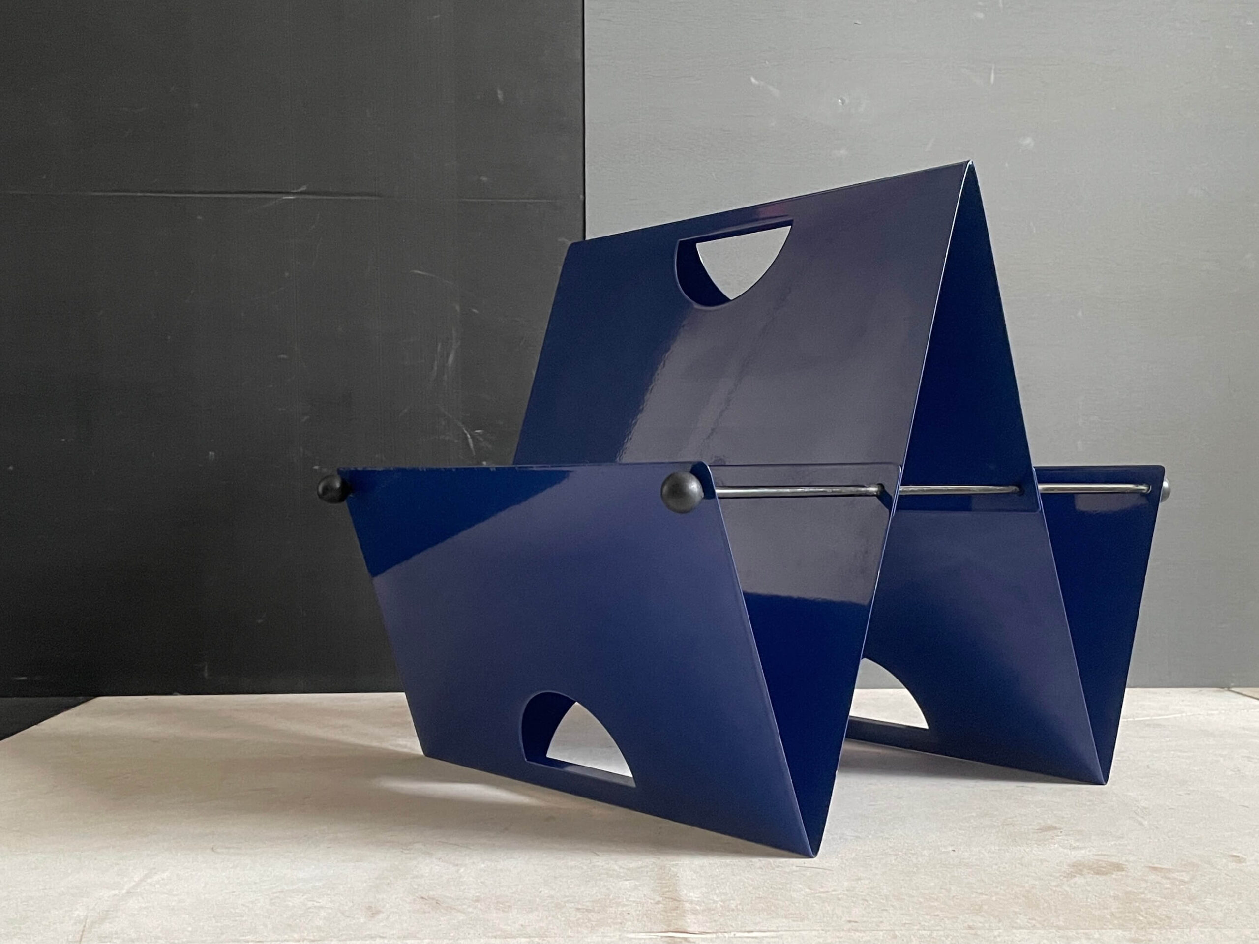 No.10616「マガジンラック：ポストモダン」42×34cm SOLD | ボルト