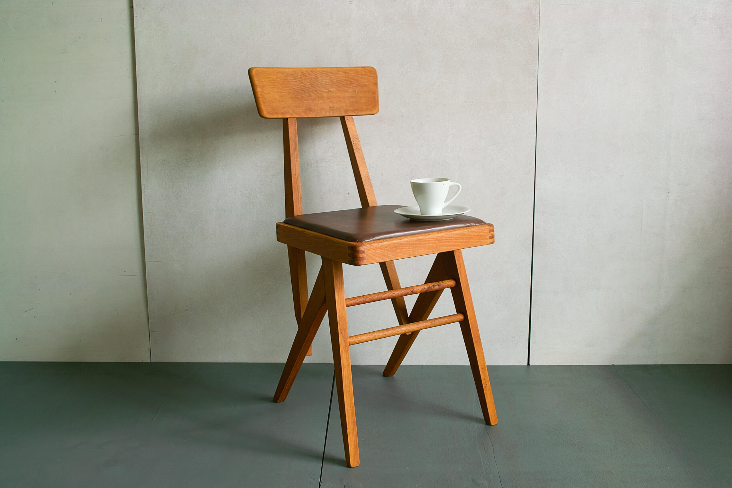 No.7496/7497「ヴィンテージデルタチェア：マルニ木工」SOLD | ボルト