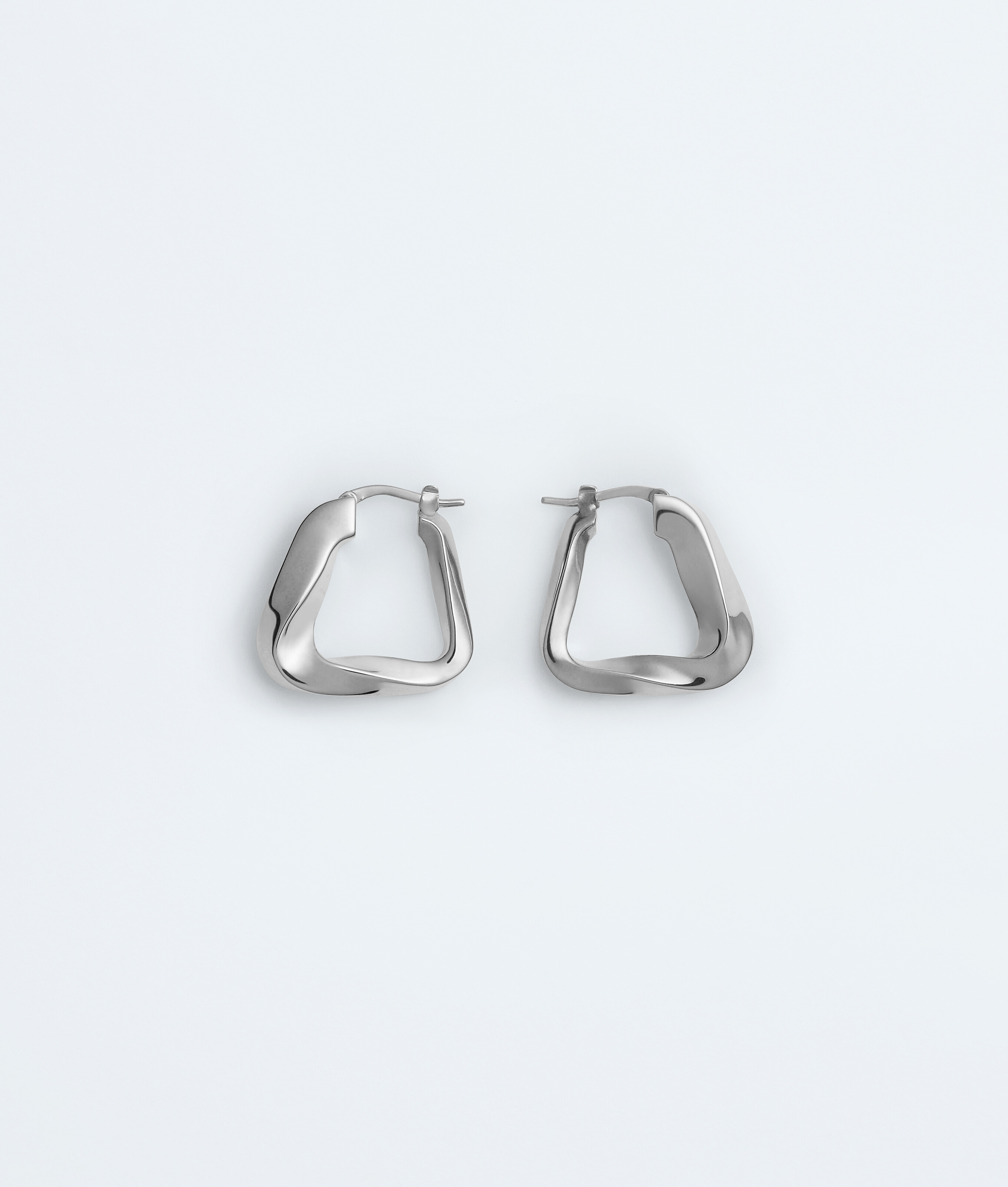 ツイスト トライアングル フープピアス のために ウィメンズ で