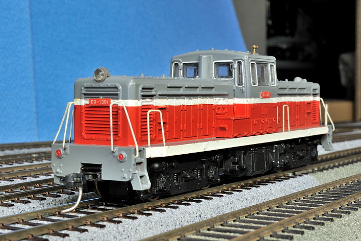 HOゲージ 国鉄 ディーゼル機関車 DD-1301 HOゲージ 国鉄 ディーゼル