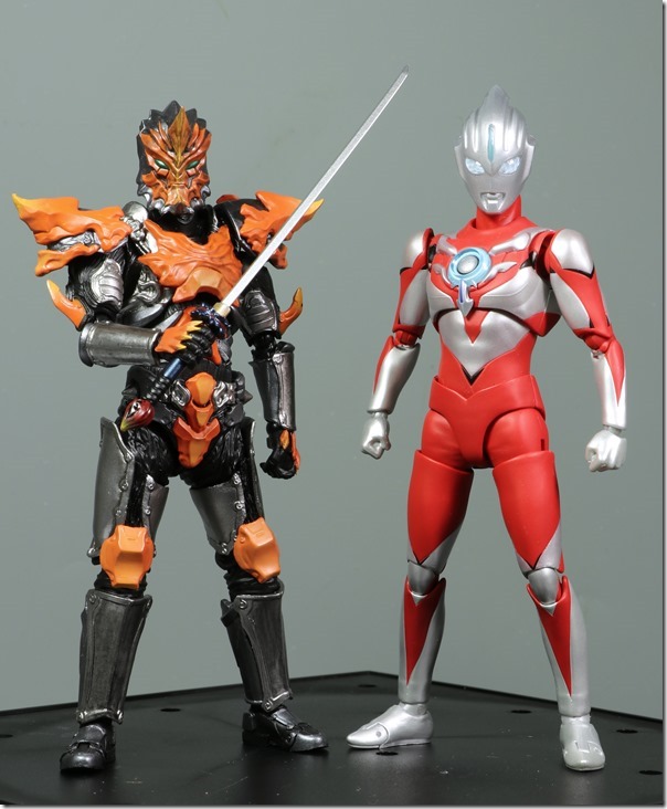 S.H.フィギュアーツ ウルトラマンオーブ ジャグラス ジャグラー