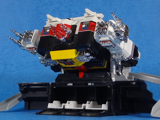 ポピニカ ターボビルダー マックスマグマ ポピニカ ターボビルダー