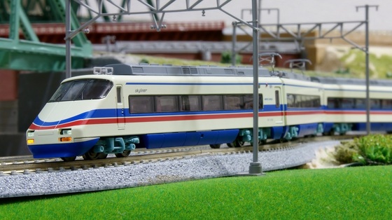 緊急入線】京成AE100形スカイライナー（マイクロエース） - ビスタ模型