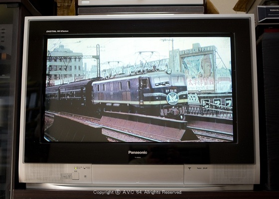 TH-28D50（Panasonic）～我家のTVはブラウン管 - A.V.C 64（Series181）