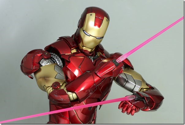 ホットトイズ DIECAST アベンジャーズ アイアンマンマーク6 レビュー