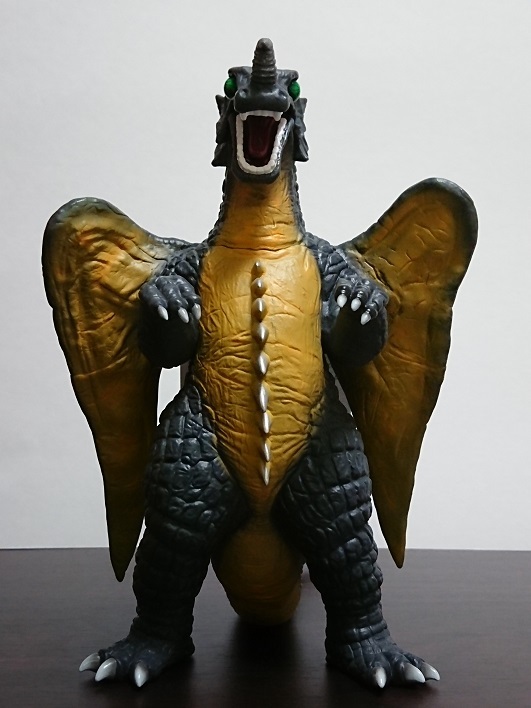 ウルトラ大怪獣シリーズ5000が到着！（ワイアール星人、カメレキング