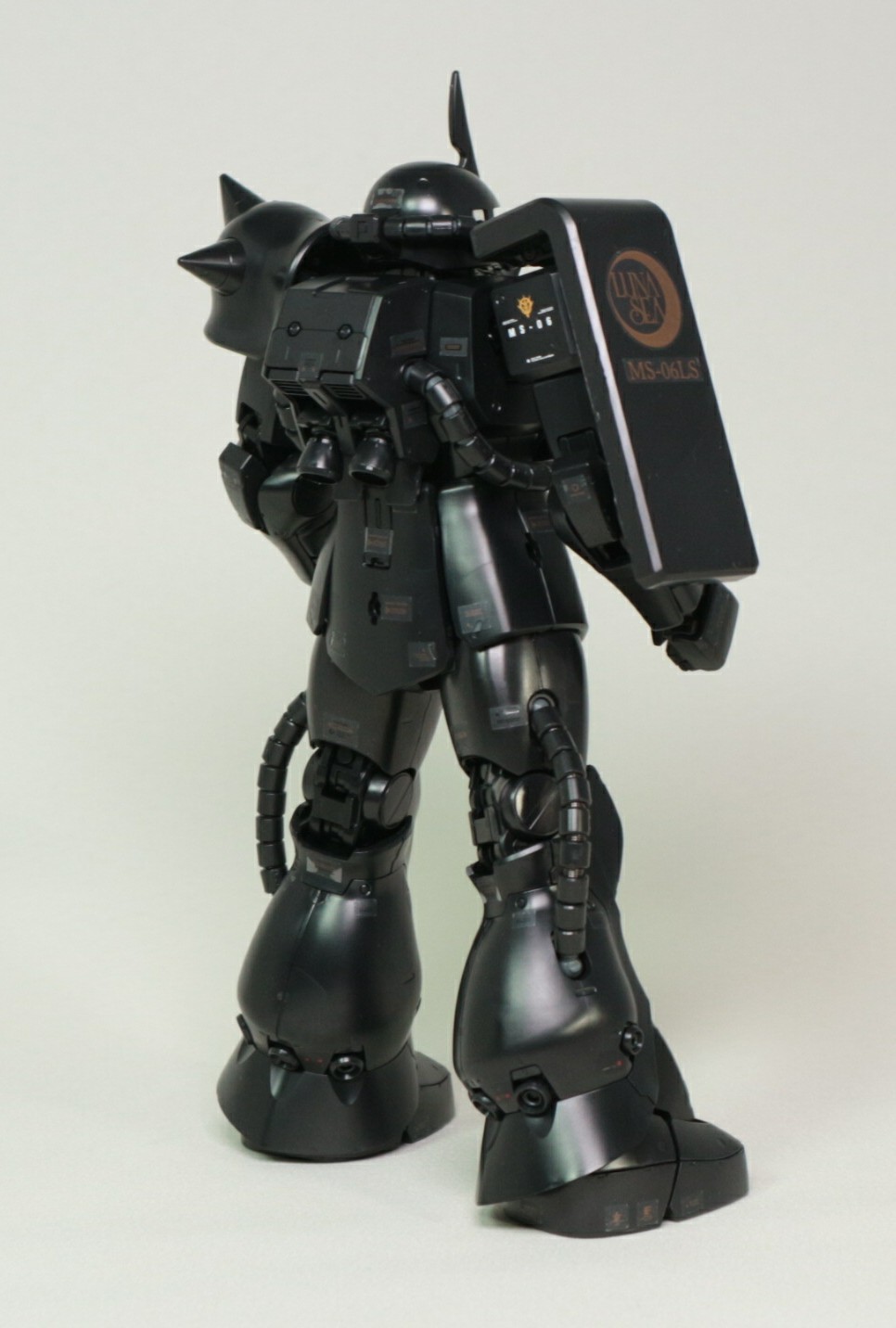 ジオン公国軍 指揮官用モビルスーツ MG 1/100 MS-06LS LUNA SEA専用