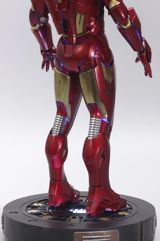 ホットトイズのオープンアーマー版マーク7 | ジョル's Page for IRON MAN