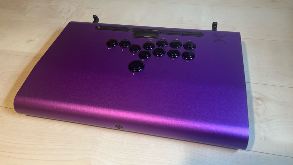 Victrix Pro FS-12 レビュー ｜ ラグジュアリーな製品を送り出す