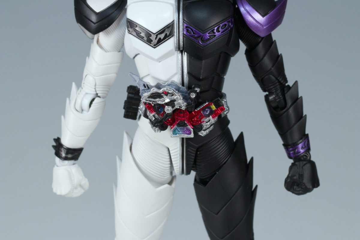 S.H.Figuarts 真骨彫製法 仮面ライダーWファングジョーカー(風都探偵