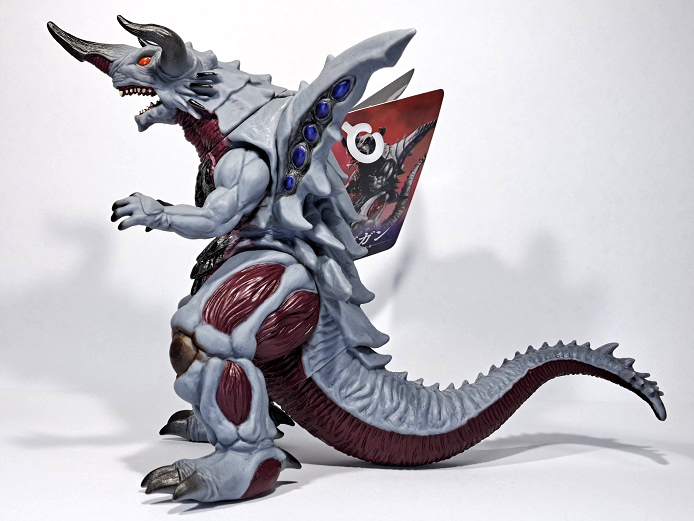 ムービーモンスターシリーズの新作限定ソフビを購入！（バガン） - 大