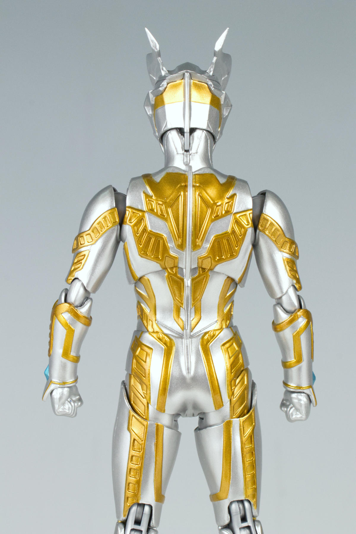 S.H.Figuarts ウルティメイトシャイニングウルトラマンゼロ