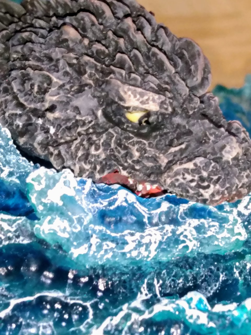 洋上のゴジラ2023 機雷咥えver. | 特撮大百科DREAMS