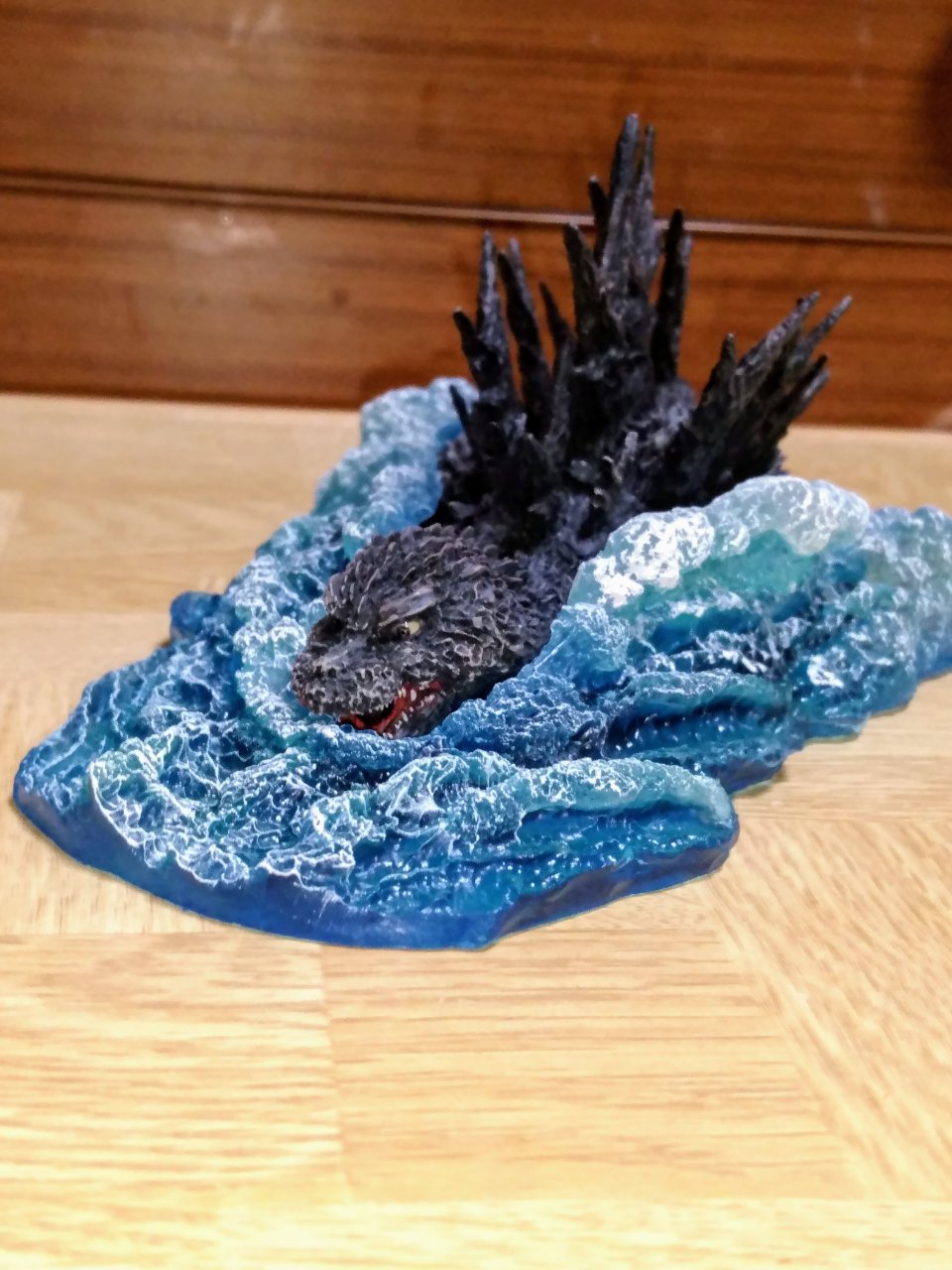 洋上のゴジラ2023 機雷咥えver. | 特撮大百科DREAMS