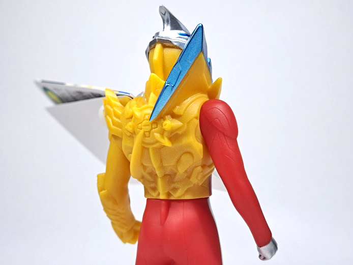 ウルトラマンアークの限定ソフビを購入！（サトゥルーアーマー） - 大