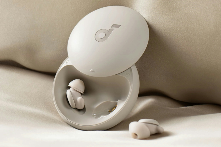 Anker、一般的なイヤホンの3倍強力なノイズブロックを謳う第2世代の