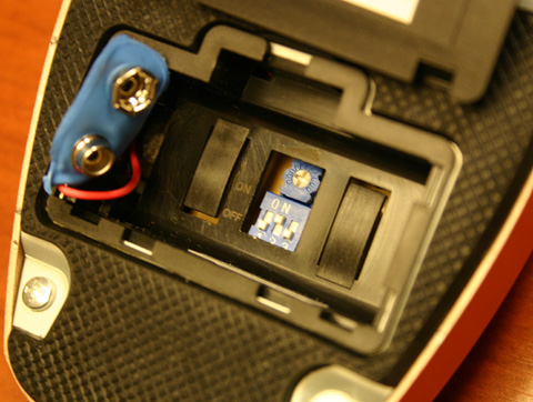 DANELECTRO COOL CAT FUZZ V2 | Guitar Amp Effect