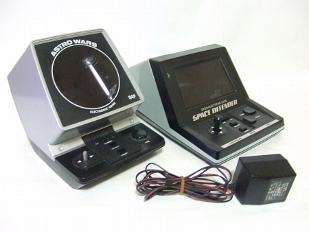 電子ゲーム機：「スーパーギャラクシアン」と「スペースディフェンダー