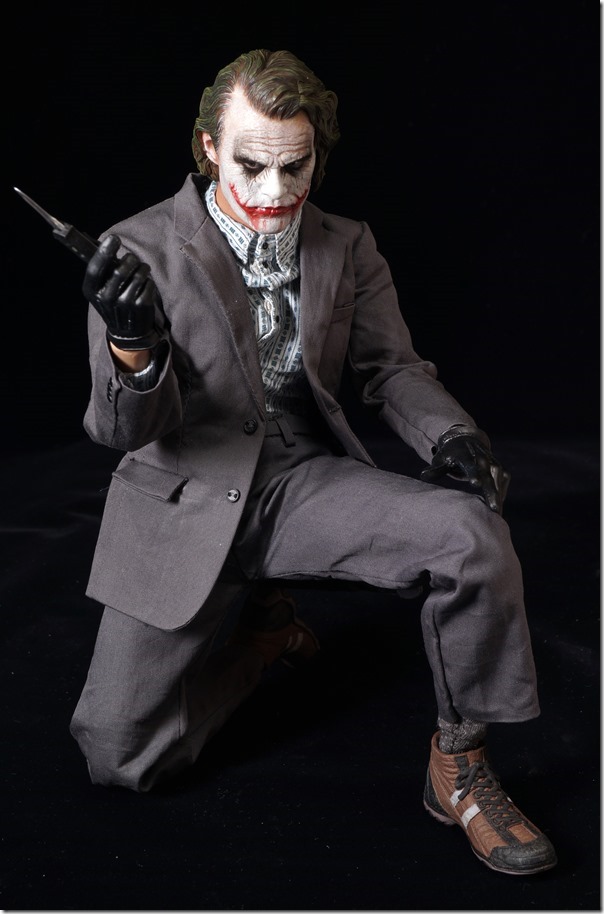 ホットトイズ ダークナイト ジョーカー（銀行強盗版） version 2.0