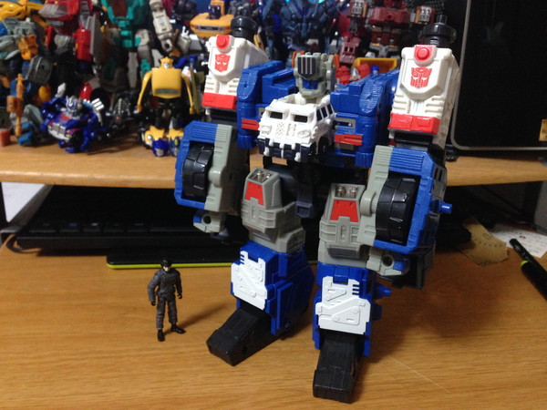 ギゴガゴ音声付き！『ウルトラマグナス（エネルゴン）』 | DDMTF(ダダ