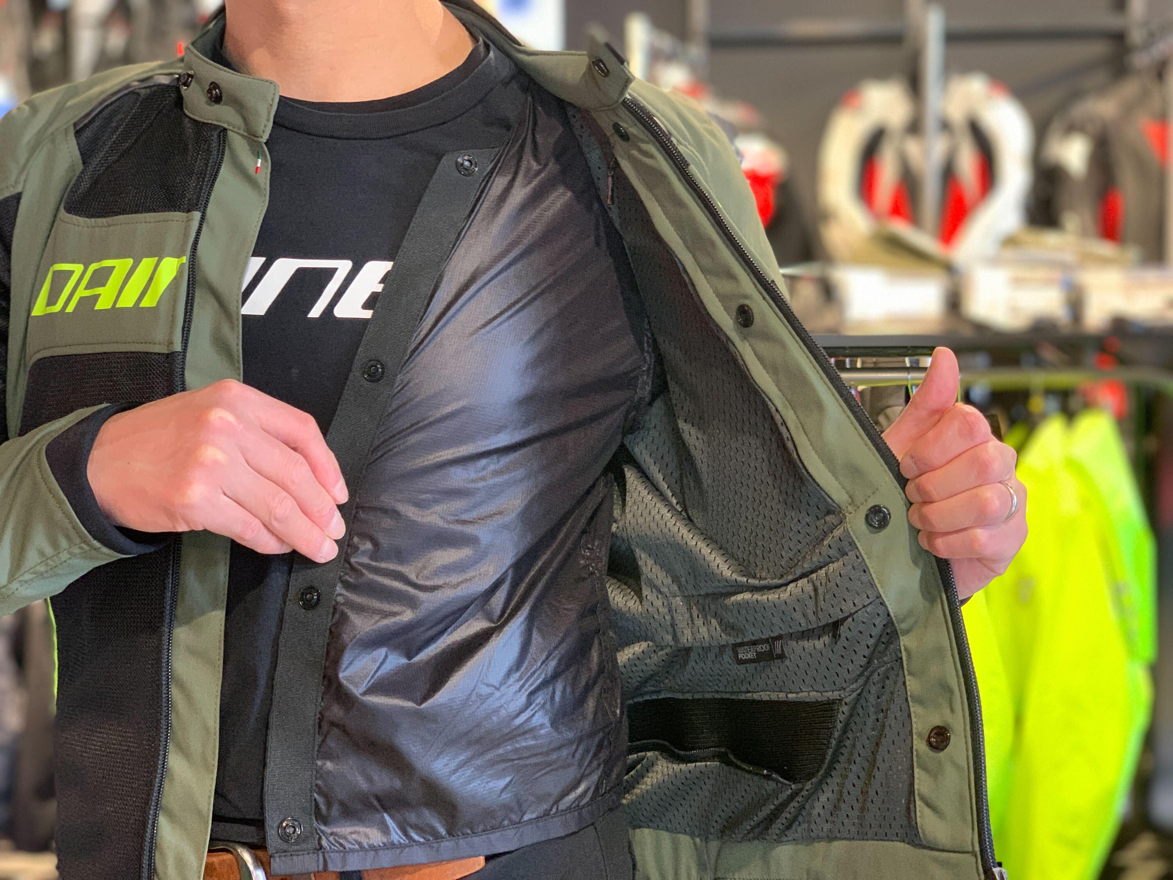 国内最速入荷！！『 AIR FRAME 3 TEX JACKET 』のご紹介