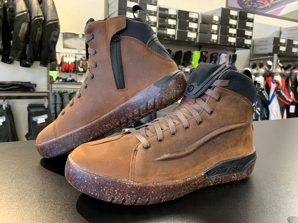 Newモデルシューズが登場【METRACTIVE D-WP SHOES】