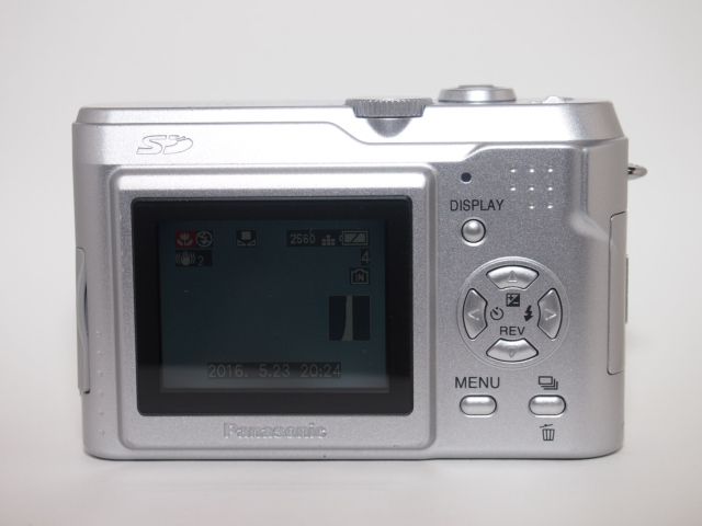 書き溜め space: Panasonic LUMIX DMC-LZ2