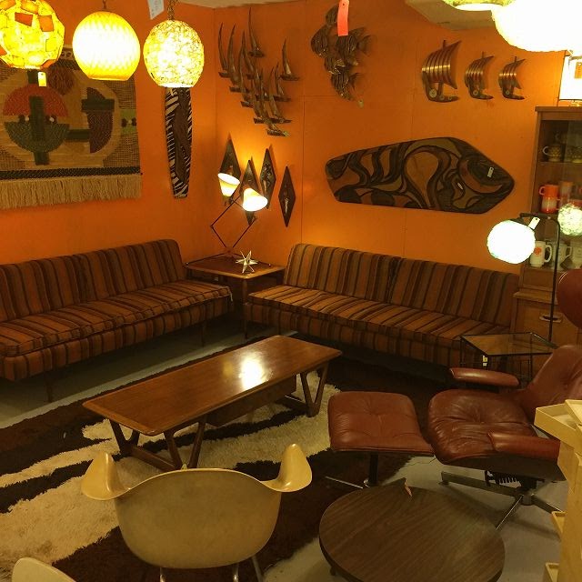 WANT ANTIQUE inc.: 新入荷ミッドセンチュリーウォールデコの紹介です