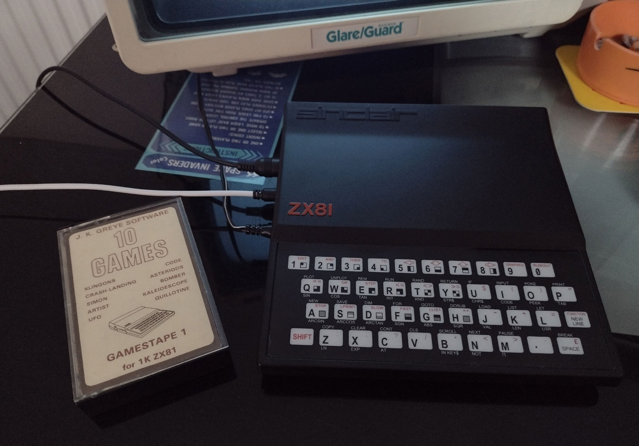 OneSwitch.org.uk blog: 10th: ZX81 Asteroid (one-button game)