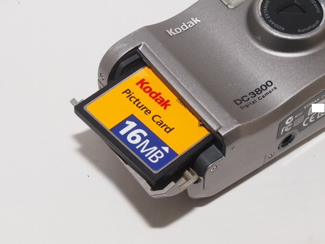 書き溜め space: Kodak DC3800 デジタルカメラ