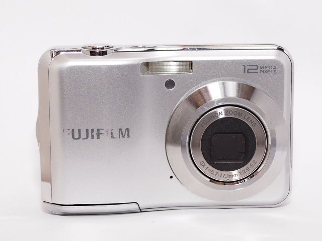 書き溜め space: FUJIFILM FinePix AV100